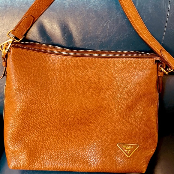 Authentic Prada Brown Leather Shoulder bag - Picture 1 of 9